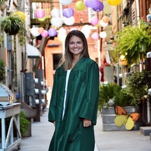 Meet your Posher, Nina